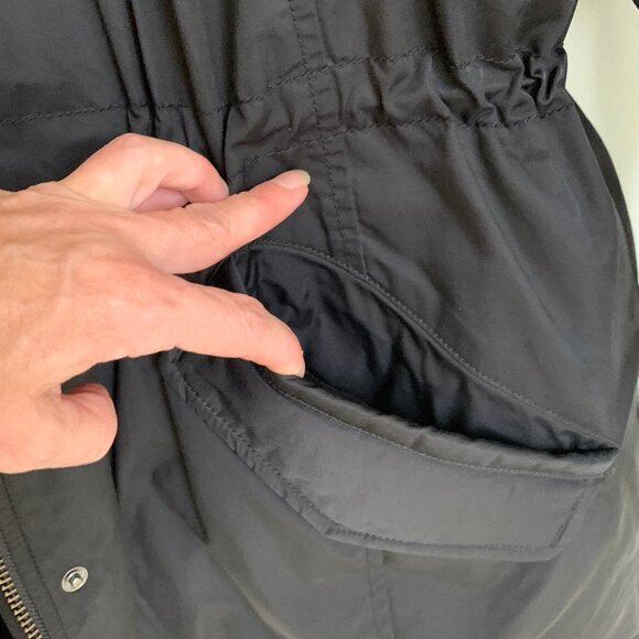 Banana Republic Down Water-Resistant Faux Fur Trim Parka - Picture 9 of 16